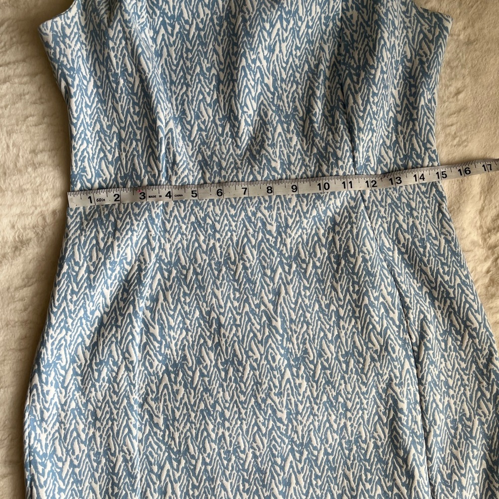 Calvin Klein Sleeveless Knee Length Dress size 8 - Picture 4 of 5